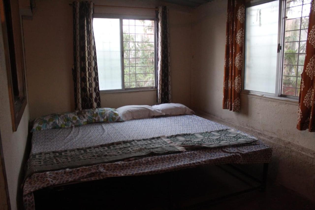 Hotel Nisarg Shrushti Farmhouse Pune Exterior foto